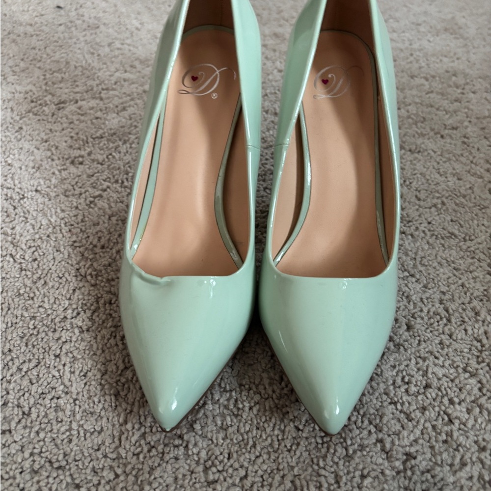 Mint Green Women's Pumps